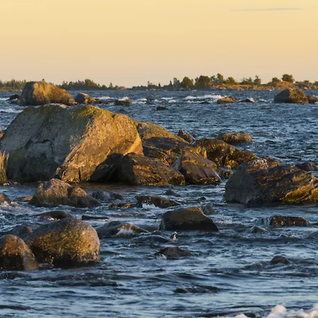 Hotel Kalle's Glass 4*