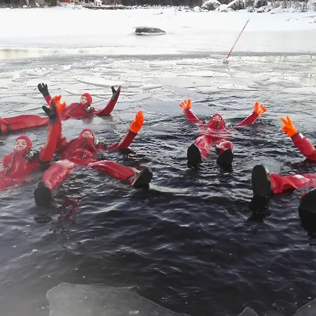 Kalle's Glass Hotel 4*